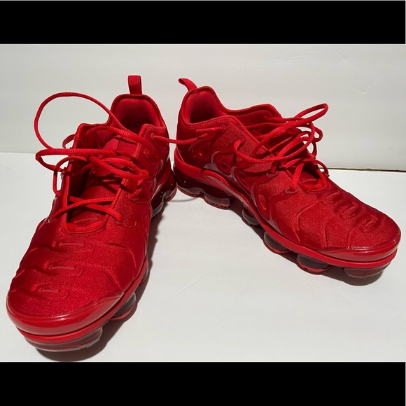 ⛔️SOLD⛔️ Nike Air Vapor Max Plus size 12.5 University Red/University Red. - Picture 8 of 11